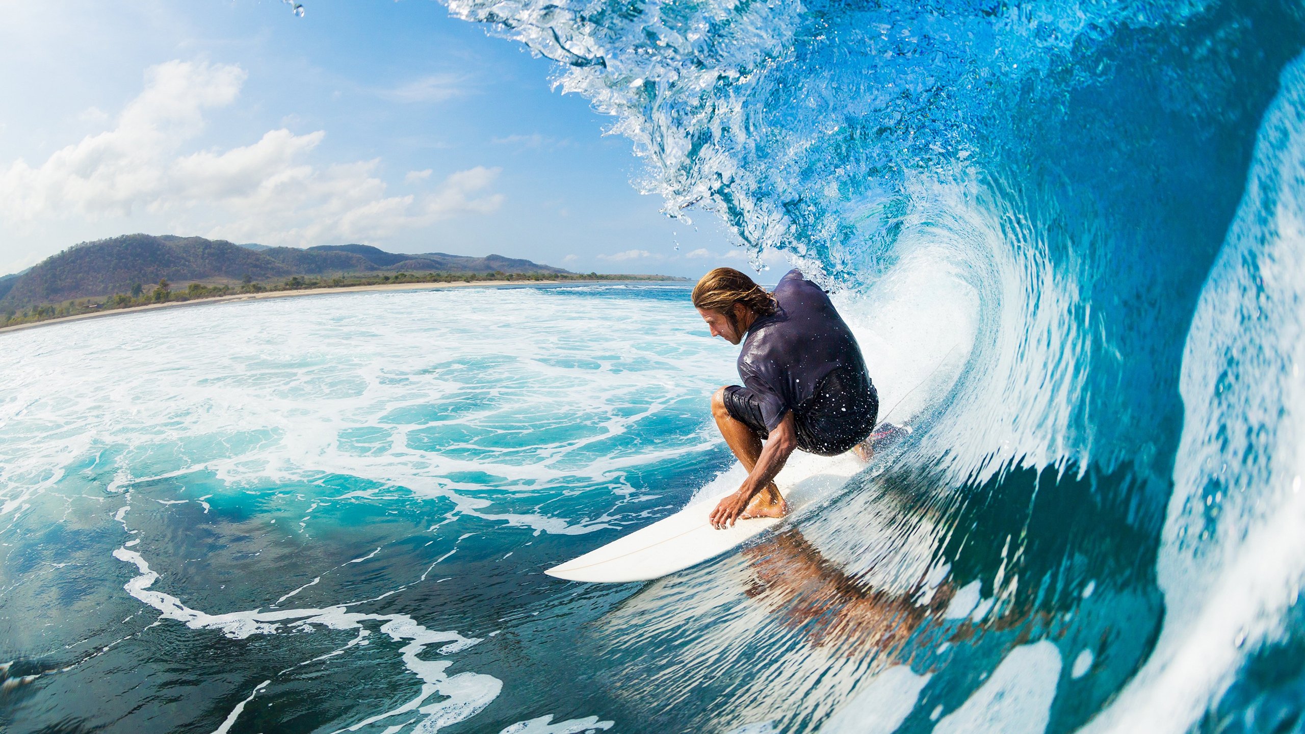 当伯纳乌遇见东方,一场横跨足篮的德比隐喻