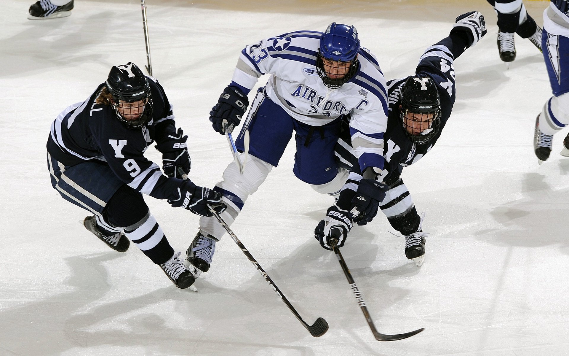 跨界王者,卡马文加在NBA总决赛之夜的关键时刻