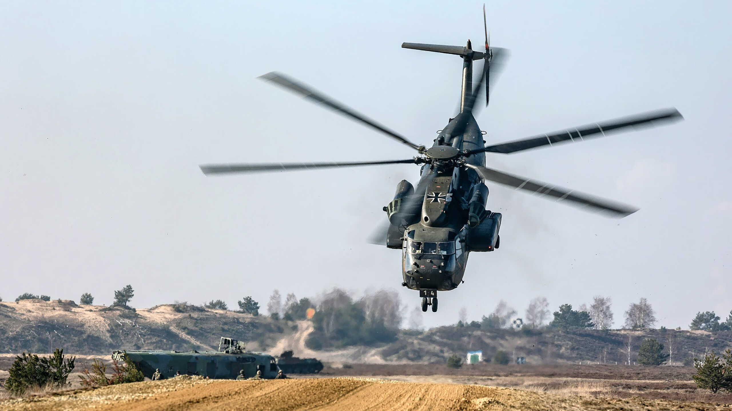 开云sport-西亚卡姆狂轰35分破敌阵，火箭关键战擒勇士续命季后赛